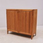 1751 6188 CUPBOARD